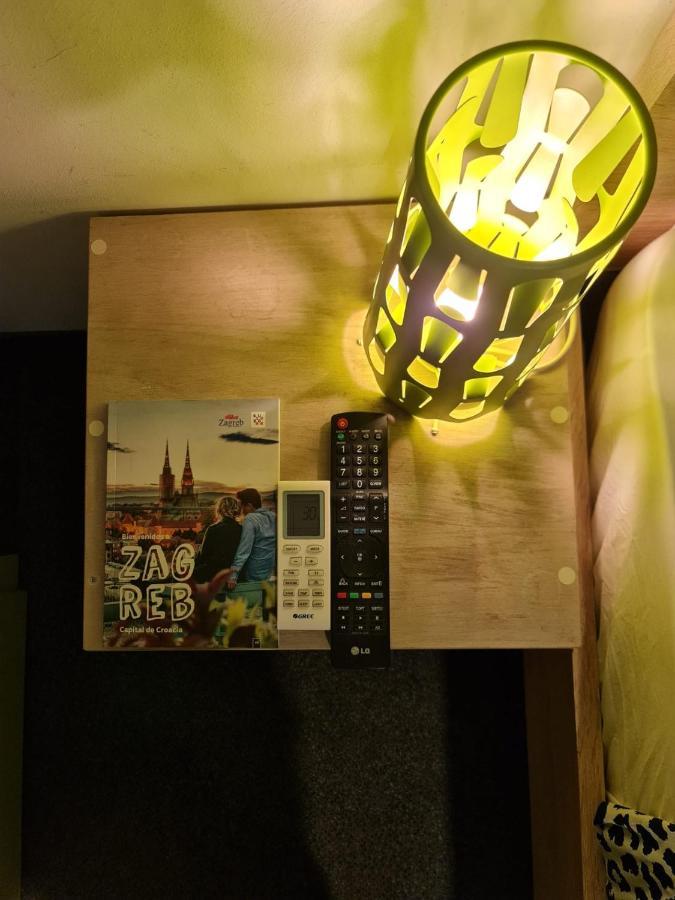 Himalayan Hostel Zagrzeb Zewnętrze zdjęcie