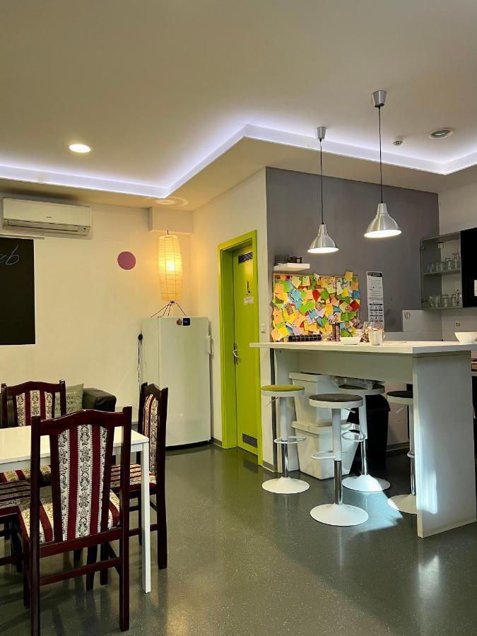 Himalayan Hostel Zagrzeb Zewnętrze zdjęcie