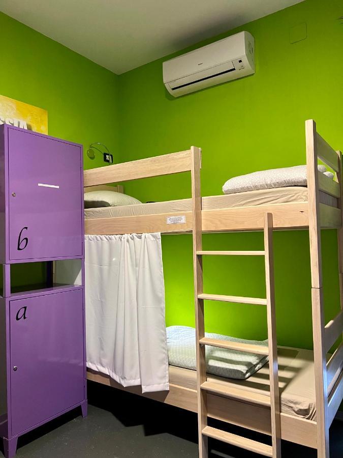 Himalayan Hostel Zagrzeb Zewnętrze zdjęcie